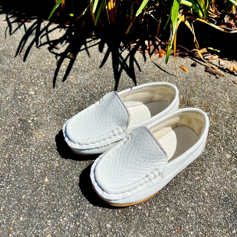 Toddler dress shoes
